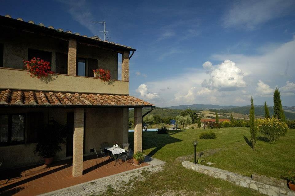 Agriturismo San Nicolo Montecastelli Pisano ภายนอก รูปภาพ