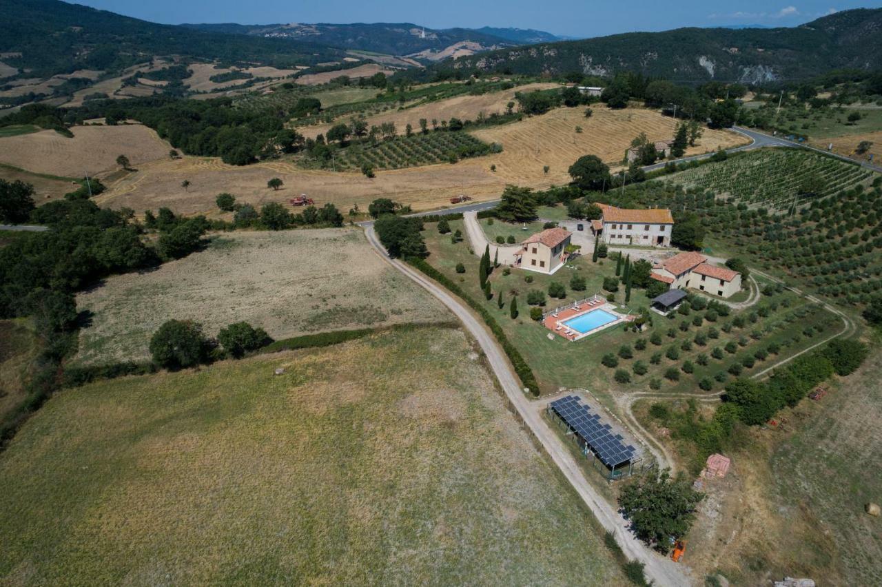 Agriturismo San Nicolo Montecastelli Pisano ภายนอก รูปภาพ