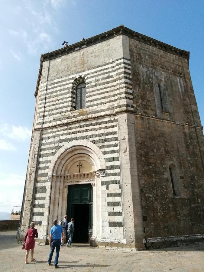Agriturismo San Nicolo Montecastelli Pisano ภายนอก รูปภาพ